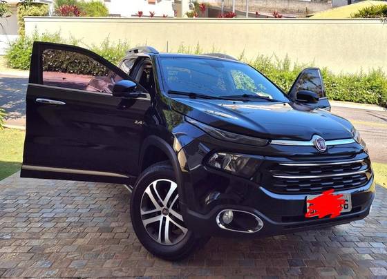 FIAT TORO 2.4 16V MULTIAIR FLEX VOLCANO AT9